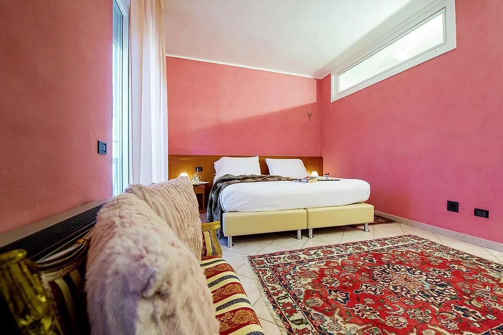 ***  Hotel San Gerolamo Vercurago Italië