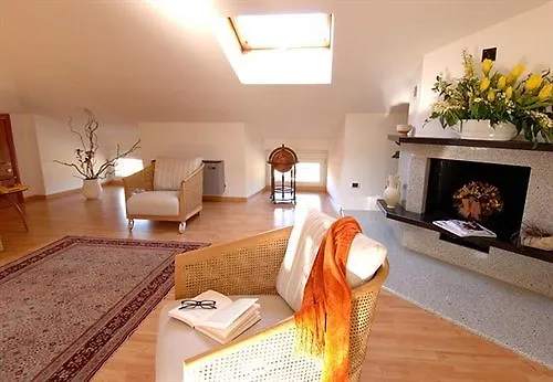 Hotel San Gerolamo Vercurago 3*,